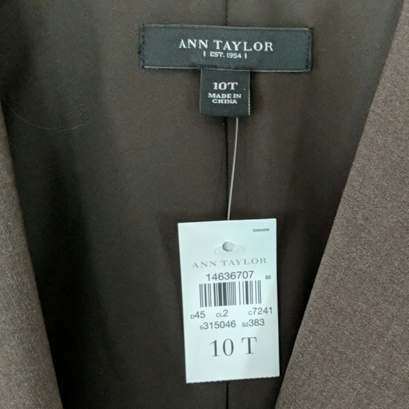 Ann Taylor Women's Suit Blazer - Picture 2 of 3
